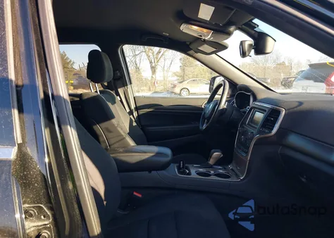 2017 Jeep Grand Cherokee Laredo from USA, damaged, VIN 1C4RJFAGXHC784166